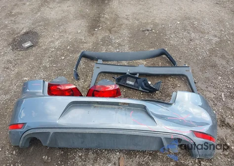 2011 Volkswagen Gti 4-Door from USA, damaged, VIN WVWHV7AJXBW238202